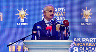 Bakan Uraloğlu, Samsun-Sarp Demir Yolu Projesi'ni Duyurdu