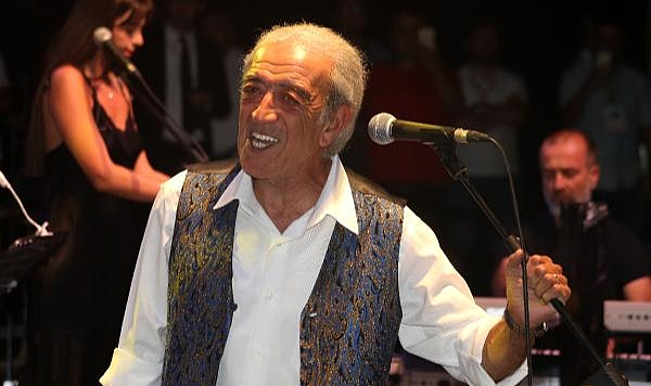 Edip Akbayram yoğun bakımda