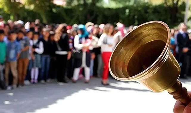 Okul zili yarın yarıyıl tatili için çalacak!