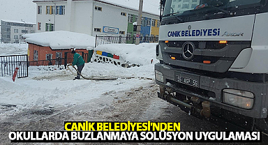 Canik Belediyesi'nden Okullarda Buzlanmaya Solüsyon Uygulaması  