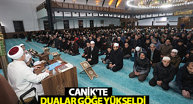 Canik'te Dualar Göğe Yükseldi