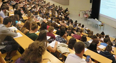 İŞKUR Gençlik Programı başlıyor: Üniversite Öğrencilerine Deneyim ve Gelir Desteği