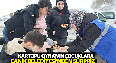 Kartopu Oynayan Çocuklara Canik Belediyesi'nden Sürpriz