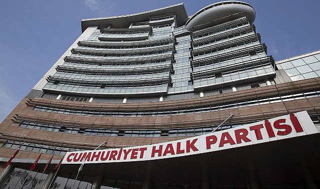 CHP'nin olağanüstü kurultayına iptal davası açıldı