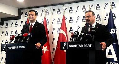 Anahtar Parti Genel Başkanı Yavuz Ağıralioğlu, Saadet Partisi Genel Başkanı Mahmut Arıkan'ı ağırladı