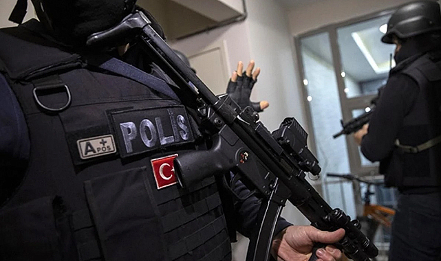 Ankara merkezli 13 ilde akaryakıt kaçakçılığı operasyonu: 26 gözaltı