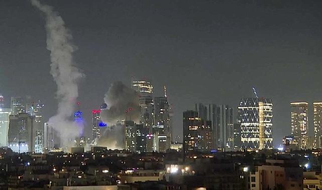 İran'dan İsrail'e misilleme: Yüzlerce balistik füze fırlatıldı