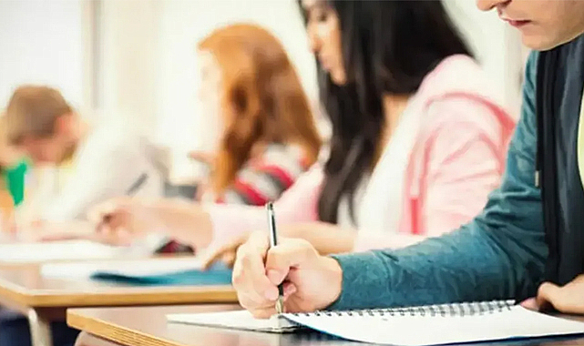 YKS maratonu başladı: 2,5 milyondan fazla aday TYT'de