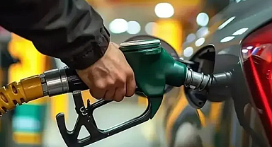 Akaryakıtta ÖTV zammı: Benzin ve motorin 2 liranın üzerinde zamlandı
