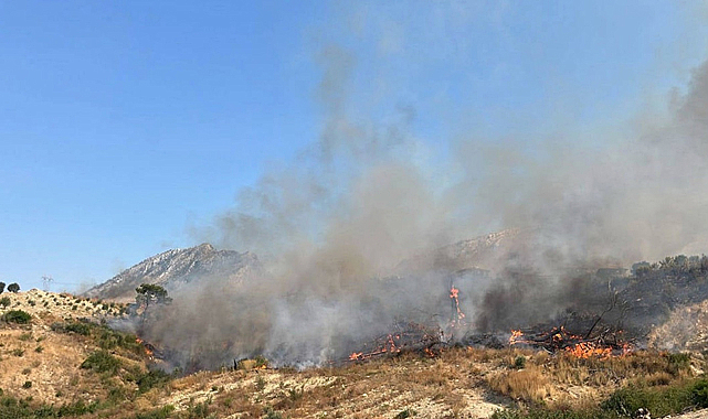 Antalya’da Orman Yangını: 3 Noktada Müdahale Sürüyor