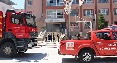 Aydın İncirliova’da okulda elektrikten kaynaklı yangın çıktı