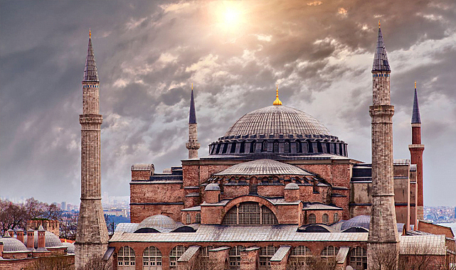 Fethin Sembolü Ayasofya Camii'nin İbadete Açılmasının 5'inci Yıl Dönümü