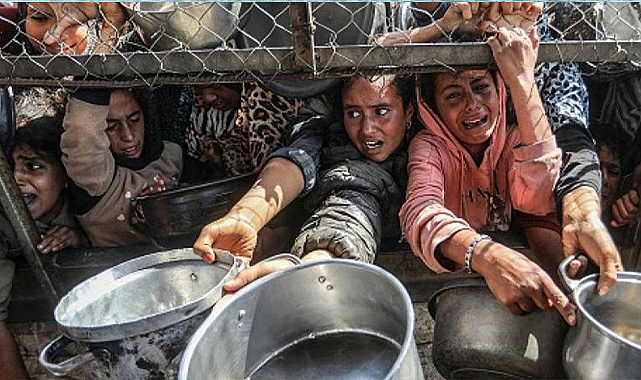 Gazze’de Açlık Can Almaya Devam Ediyor