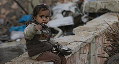 İsrail’in Gazze’deki Okul Saldırısında Biri Çocuk 5 Filistinli Hayatını Kaybetti