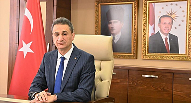 Rizeli Vali Ailesi İle Kaza Geçirdi