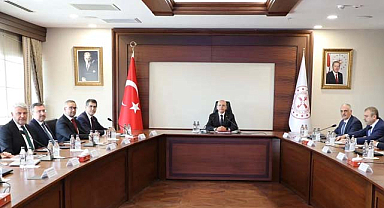 Bakan Şimşek Başkanlığında Finansal İstikrar Komitesi Toplantısı Gerçekleştirildi