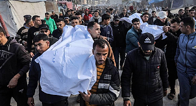 Gazze’de Can Kaybı 61 Bin 776’ya Ulaştı