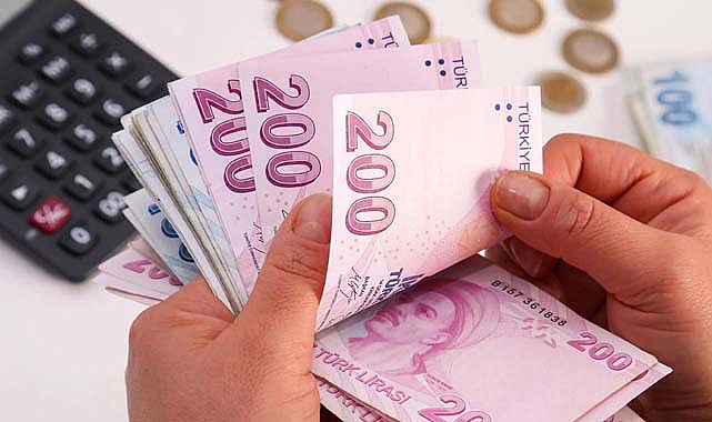 Hükümetin Memura İlk Zam Teklifi Açıklandı