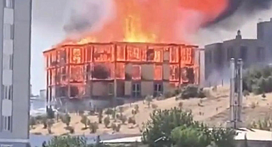 Kahramanmaraş Tekerek’te Orman Müdürlüğü Binasında Yangın