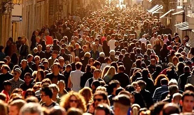 Türkiye'nin Nüfusu 85 Milyon 824 Bini Aştı