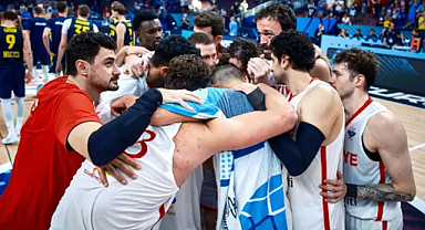 12 Dev Adam, çeyrek finalde Polonya ile karşılaşacak