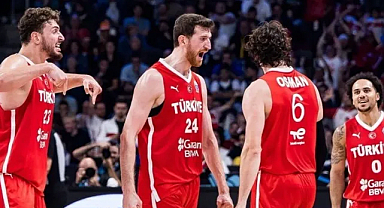 12 Dev Adam, EuroBasket 2025'te finalde!