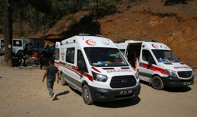 Denizli’de maden ocağında göçük: 2 işçiyi kurtarma çalışmaları sürüyor