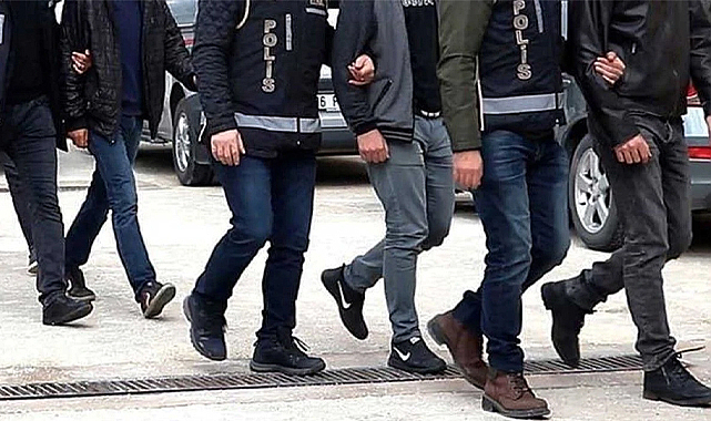 5 ilde silahlı suç örgütüne operasyon: 32 kişi gözaltında