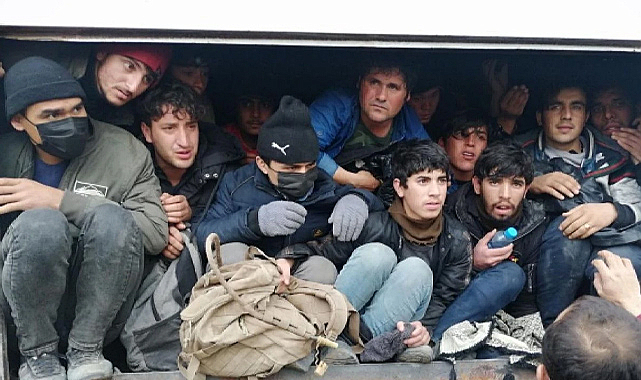 81 ilde eş zamanlı operasyon: 169 göçmen kaçakçısı yakalandı