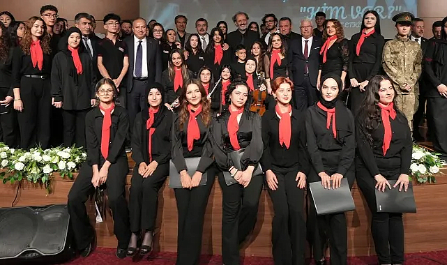 Bakan Tekin, Nevşehir'de sanat etkinliğine katıldı