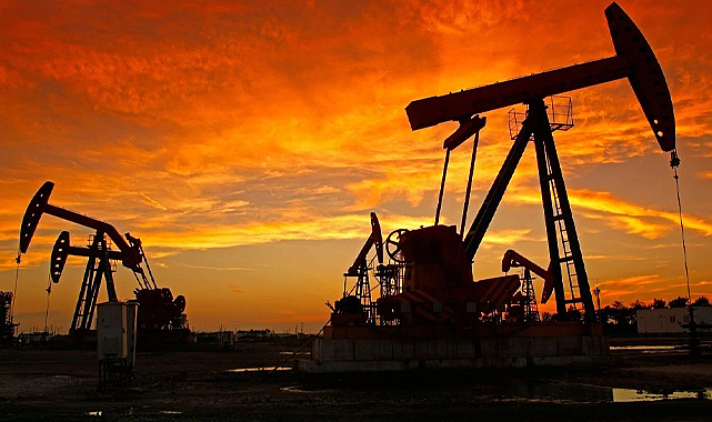 Brent petrolün varili 60,66 dolara geriledi