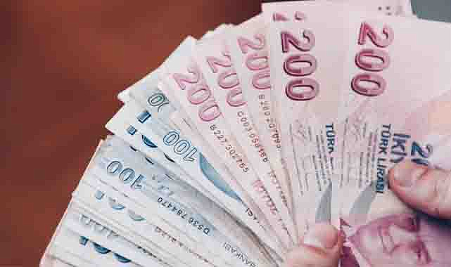 Emniyet personeline 100 bin lira promosyon müjdesi