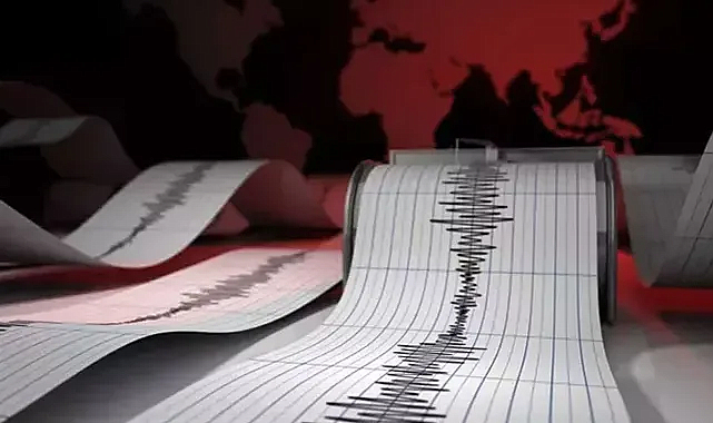 Filipinler’de 7,4 büyüklüğünde deprem: Tsunami uyarısı yapıldı