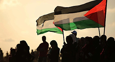 Gazze Mahkemesi'nde ikinci gün: İsrail’in aç bırakma, yıkım ve ekolojik kırım suçları ele alındı