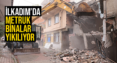 İlkadım'da Metruk Binalar Yıkılıyor!
