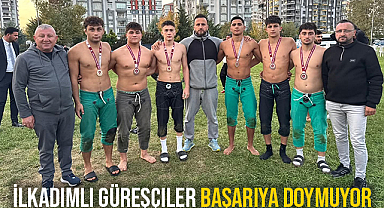 İlkadımlı güreşçiler başarıya doymuyor