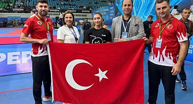 Korkuteli’li Rabia Özgen Dünya şampiyonu oldu