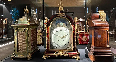 Topkapı Sarayı’nın asırlık saatleri ilk kez gün yüzüne çıkıyor