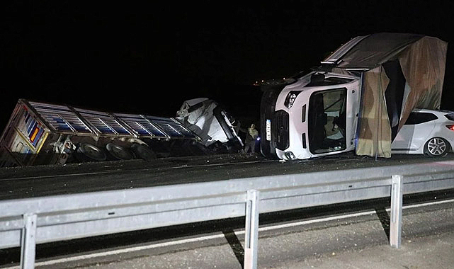 Zincirleme kaza: 4 ölü, 13 yaralı