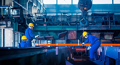 Sanayide çalışan kişi başına üretim endeksi üçüncü çeyrekte arttı