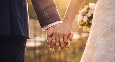 2025’te 552 bin çift evlendi, boşanmalar 193 bini aştı