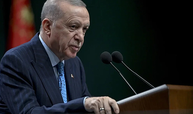 Cumhurbaşkanı Erdoğan: Laiklik arkasına saklanmayı bırakın, derdinizi açıkça söyleyin