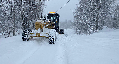 Kar Bastırdı, Salıpazarı’nda Alarm Verildi!