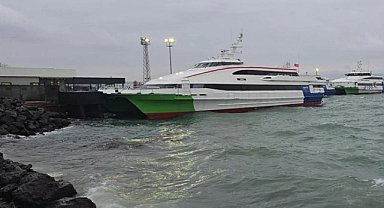 Marmara’da fırtına etkili oldu: BUDO'dan 8 sefer iptali