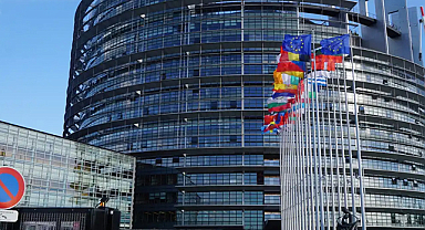 AB’den nükleer atılım: 330 milyon euroluk destek