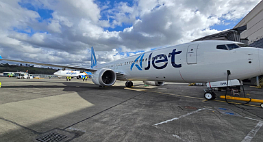 AJet’in 4 fabrika çıkışlı uçağı daha seferlere başladı