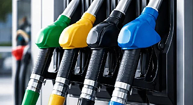 Akaryakıtta yükseliş: Motorine zam