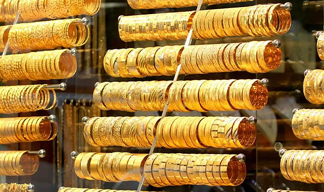 Altın piyasasında düşüş eğilimi sürüyor