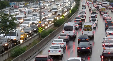 Bayram süresince bazı güzergâhlarda ağır vasıta trafiğine geçici kısıtlama