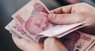 Emeklilerin bayram ikramiyesi ödemeleri başladı